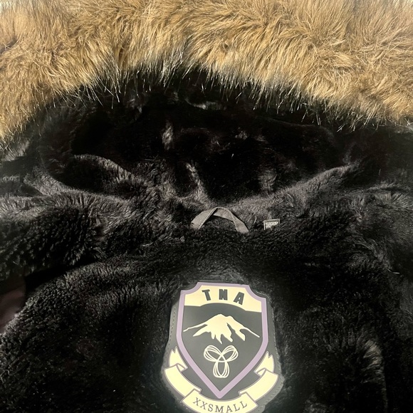 TNA, Aritzia Jacket - Picture 5 of 6